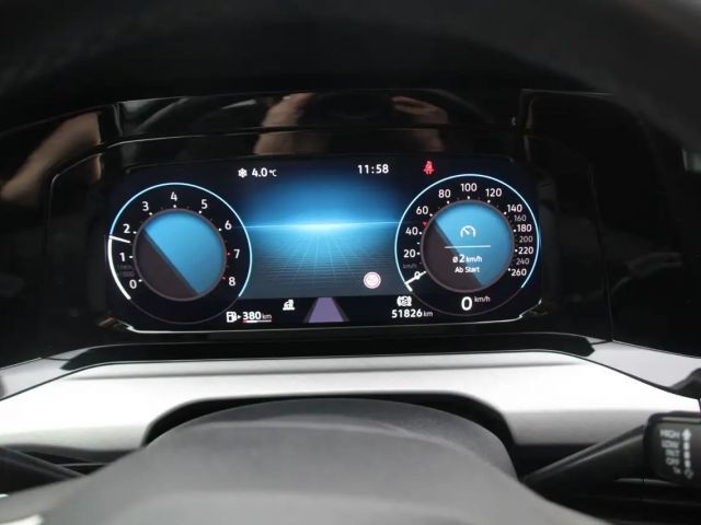 Volkswagen Golf Life Variant