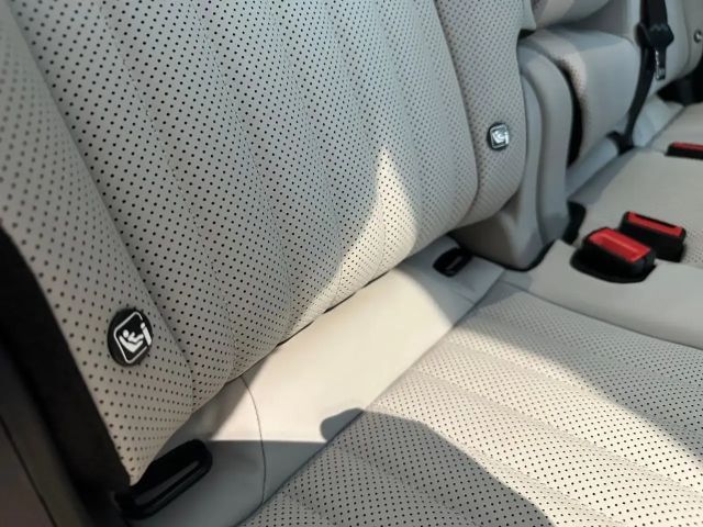 Renault Espace E-Tech Hybrid Iconic