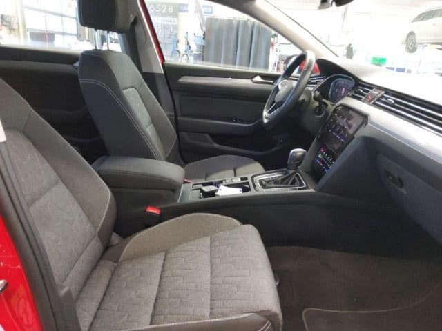 Volkswagen Passat 2.0 TDI Business DSG Variant