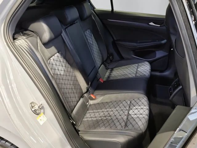 Volkswagen Golf DSG Sport