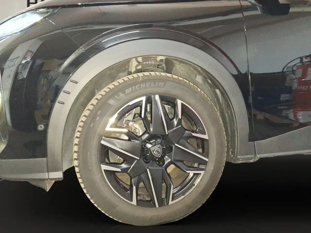 Peugeot 3008 1.2 145 e-DSC6 ACC+LED+Navi+SHZ+Winterp.