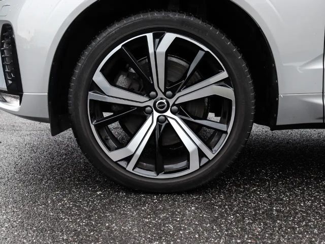 Volvo XC60 Dark Plus