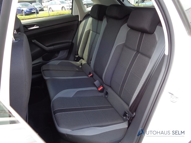 Volkswagen Polo 1.0 TSI DSG Style