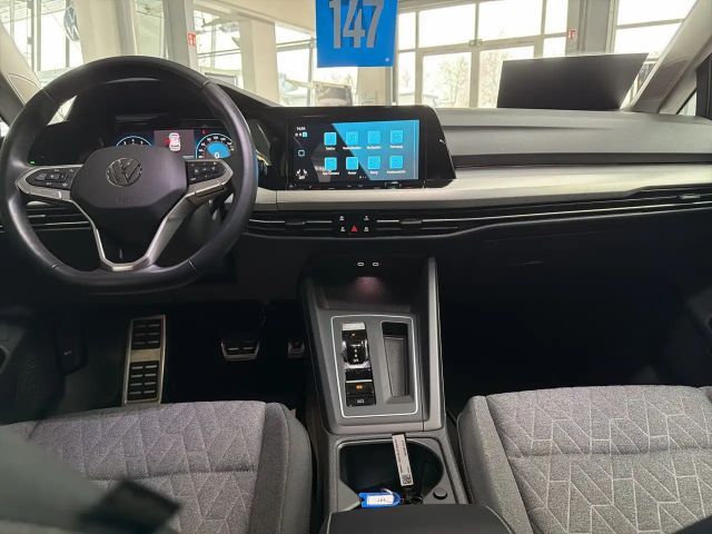 Volkswagen Golf DSG Move