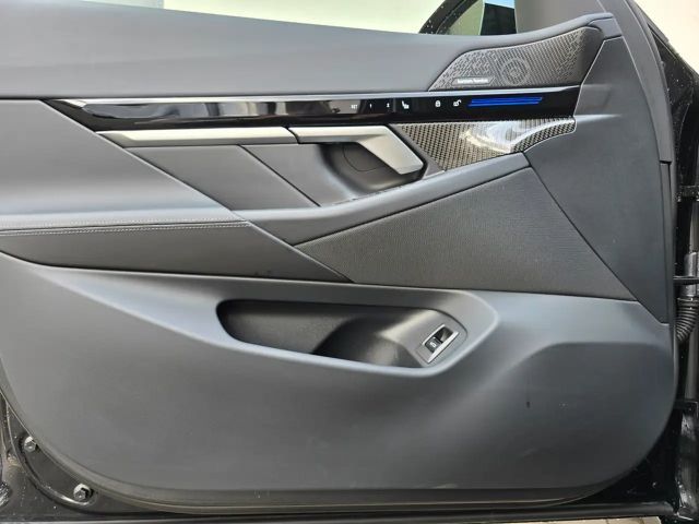 BMW 520 520i M-Sport Sedan