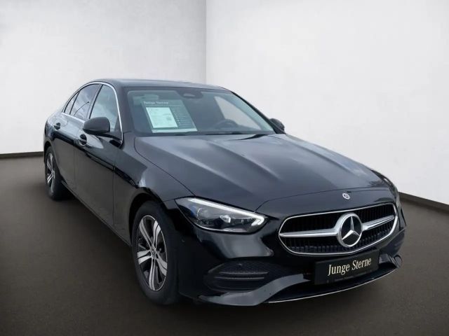 Mercedes-Benz C 200 4MATIC AVANTGARDE Sedan