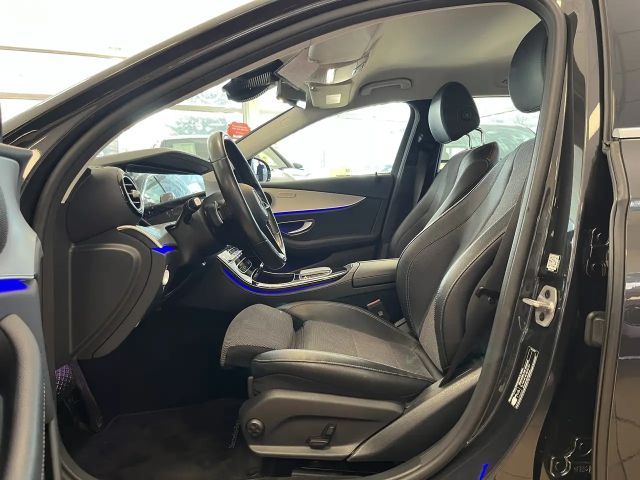 Mercedes-Benz E 300 E 300 de