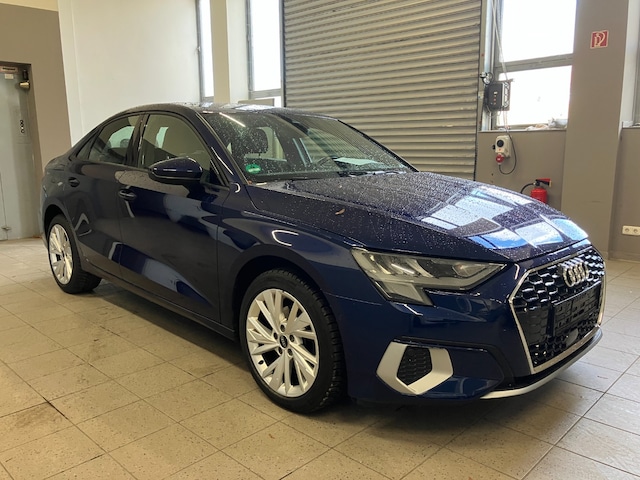 Audi A3 30 TFSI S-Tronic Sedan