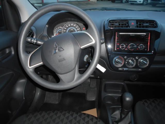 Mitsubishi Space Star Star