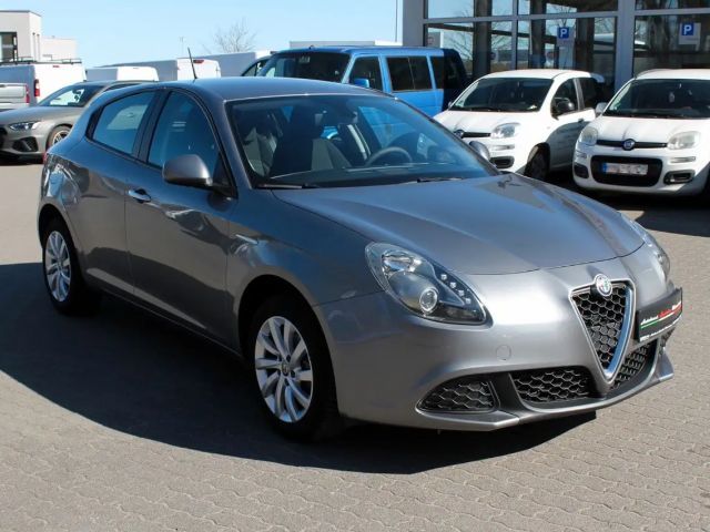 Alfa Romeo Giulietta 1.4 120 PS Navi, DAB, Allwetter