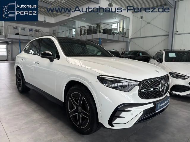 Mercedes-Benz GLC 200 4MATIC AMG Line Premium