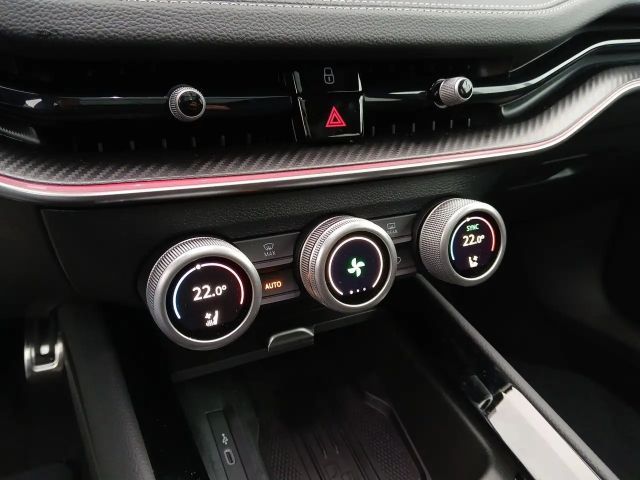 Skoda Superb Combi Sportline iV