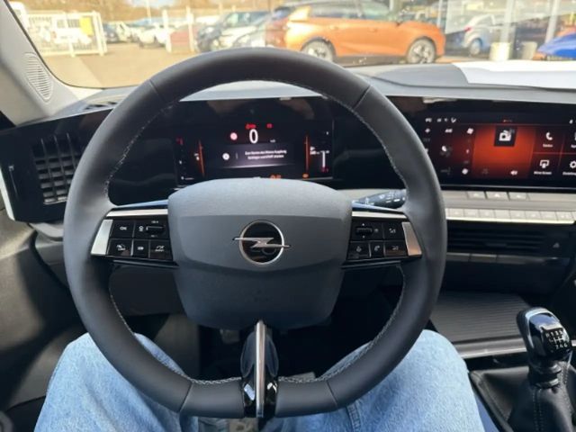 Opel Astra 1.2 Turbo Edition Turbo