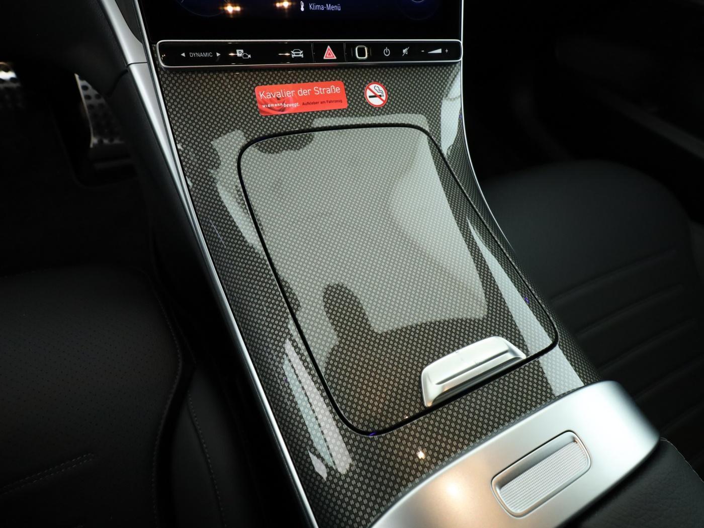 Mercedes-Benz C 200 Sedan