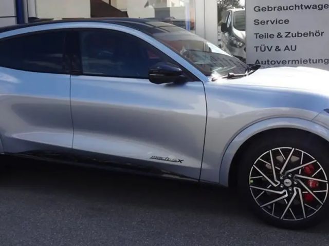 Ford Mustang Mach-E AWD GT