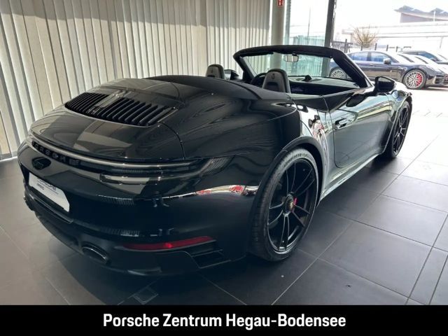 Porsche 992 4 Cabrio Carrera GTS