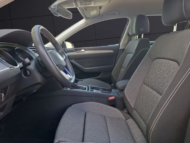 Volkswagen Passat GTE Variant