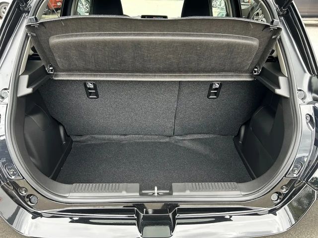 Suzuki Swift Flash Hybrid