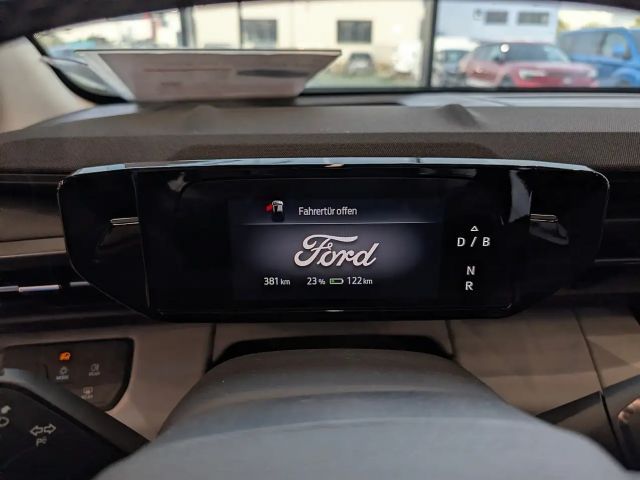 Ford Explorer AWD EV