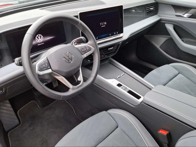 Volkswagen Passat 1.5 eTSI Business DSG Variant