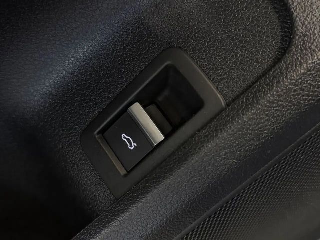 Audi A4 35 TFSI S-Line