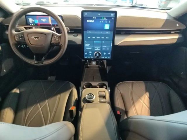 Ford Mustang Mach-E NAVI LED LRH SHZ Klimaaut Digitales Cockpit Sounds