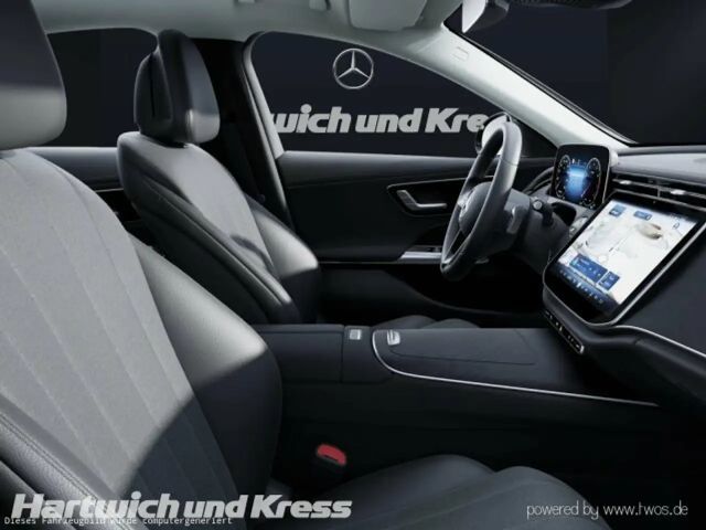 Mercedes-Benz E 200 AVANTGARDE Sedan