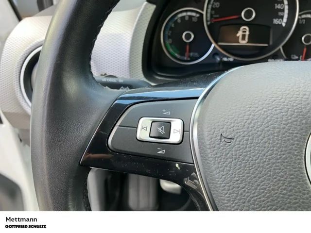 Volkswagen up! Active