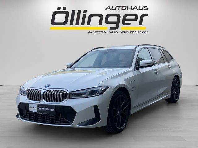 BMW 320 320e M-Sport Touring xDrive