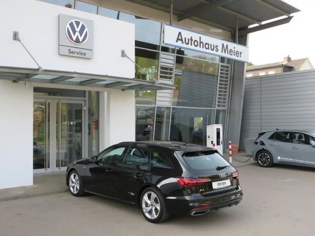 Audi A4 40 TDI Avant S-Line
