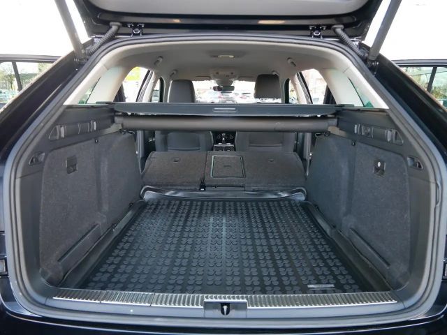 Skoda Superb 1.5 TSI Ambition Combi