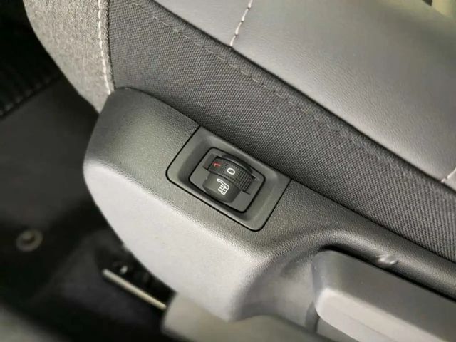 Citroën C3 Aircross PT130 Automatik Navi Kamera Sitzheizung Keyless