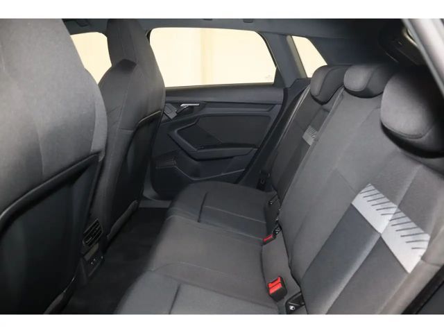 Audi A3 35 TDI S-Line Sedan Sportback