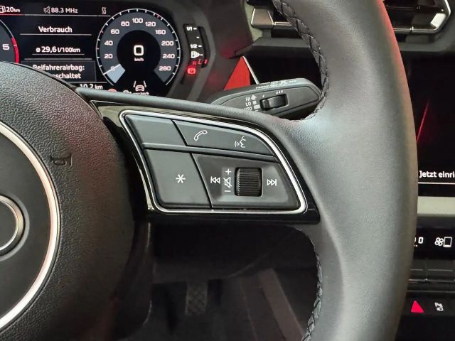 Audi A3 30 TDI Sedan