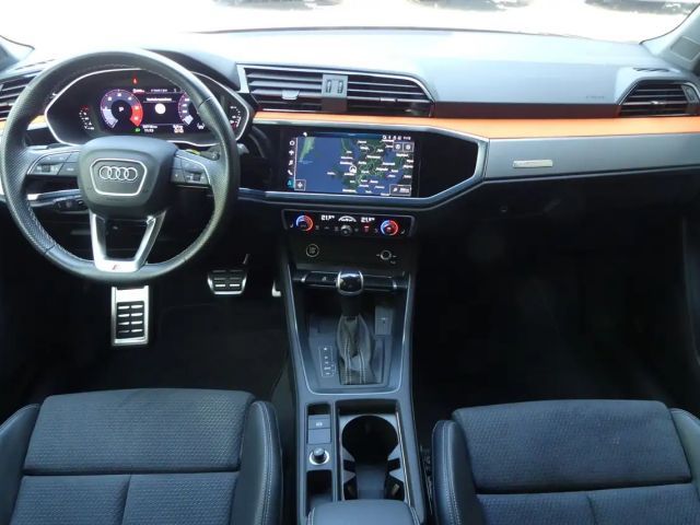 Audi Q3 35 TDI S-Line