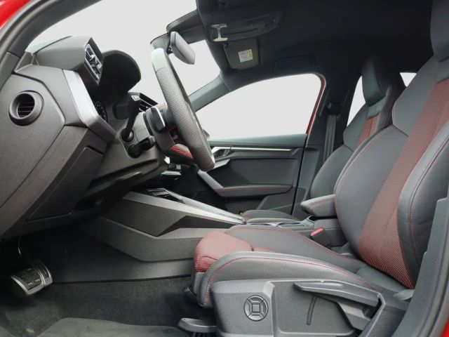 Audi A3 35 TFSI S-Tronic Sedan