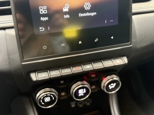 Renault Captur Intens TCe 140