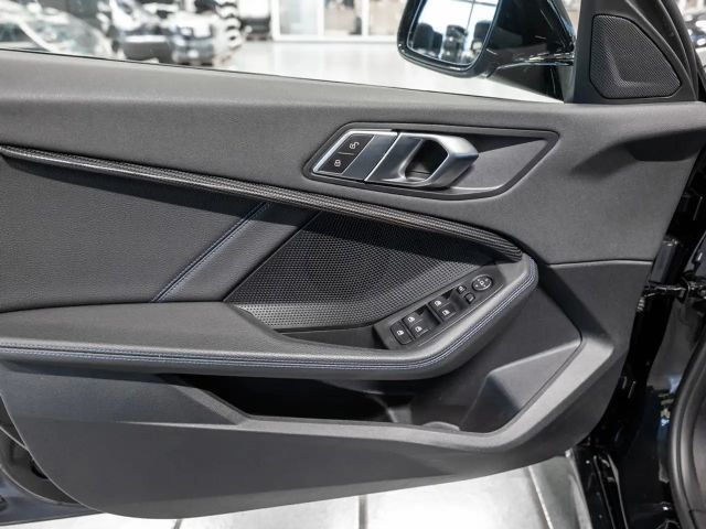 BMW 135 135i Sedan xDrive