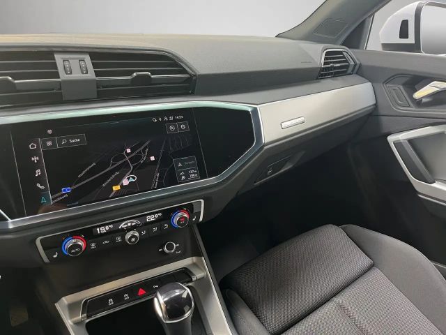 Audi Q3 40 TFSI Quattro S-Line S-Tronic