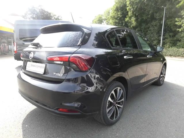 Fiat Tipo Lounge
