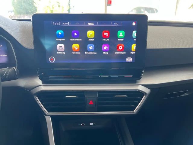 Seat Leon 1.5 eTSI FR-lijn Sportstourer