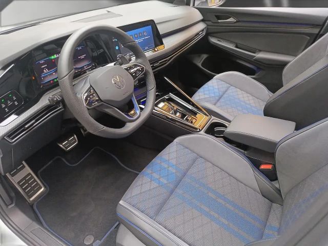 Volkswagen Golf 2.0 TSI DSG Golf VIII IQ.Drive