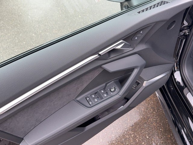 Audi RS3 Quattro S-Tronic Sedan