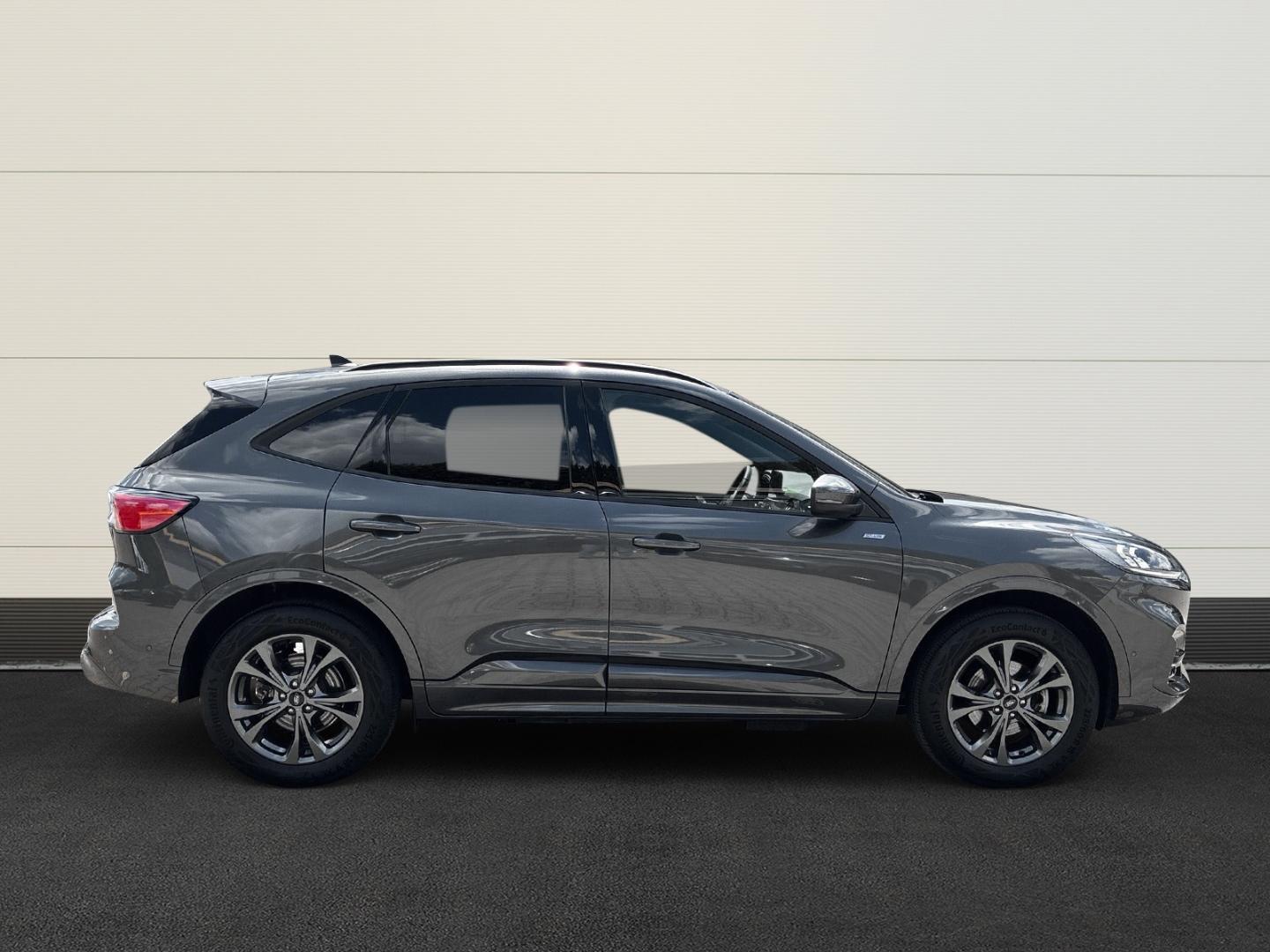 Ford Kuga Plug in Hybrid ST Line X