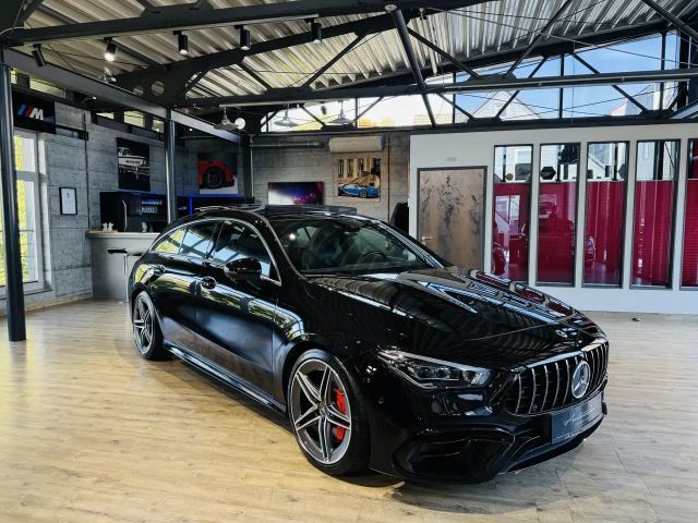 Mercedes-Benz CLA 45 AMG AMG Line