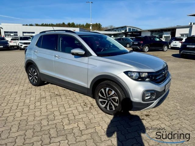 Volkswagen T-Cross 1,0 TSI Active AHK Navi ACC AppConnect