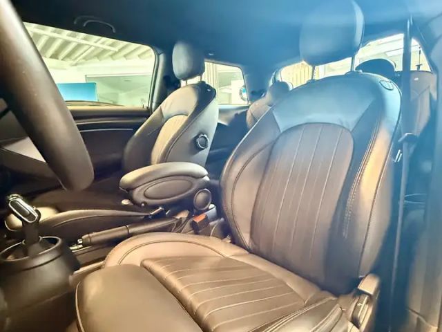 MINI Cooper Mini Cooper Aut. MINI Yours Trim