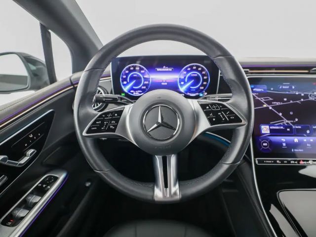 Mercedes-Benz EQE 300 Sedan