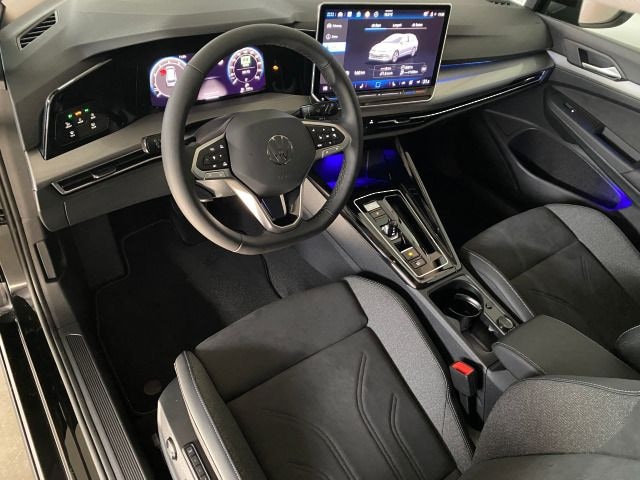 Volkswagen Golf 1.5 eTSI DSG Style Variant