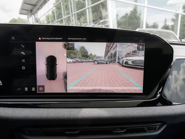 Audi A6 Avant Quattro S-Tronic